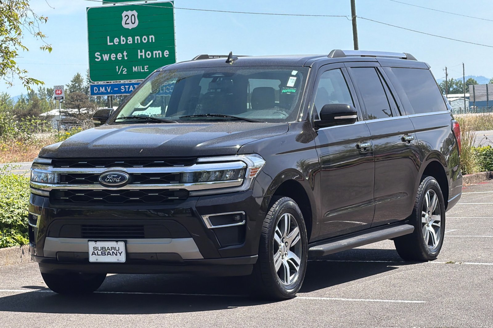 Used 2024 Ford Expedition Max Limited AWD/4WD image 8