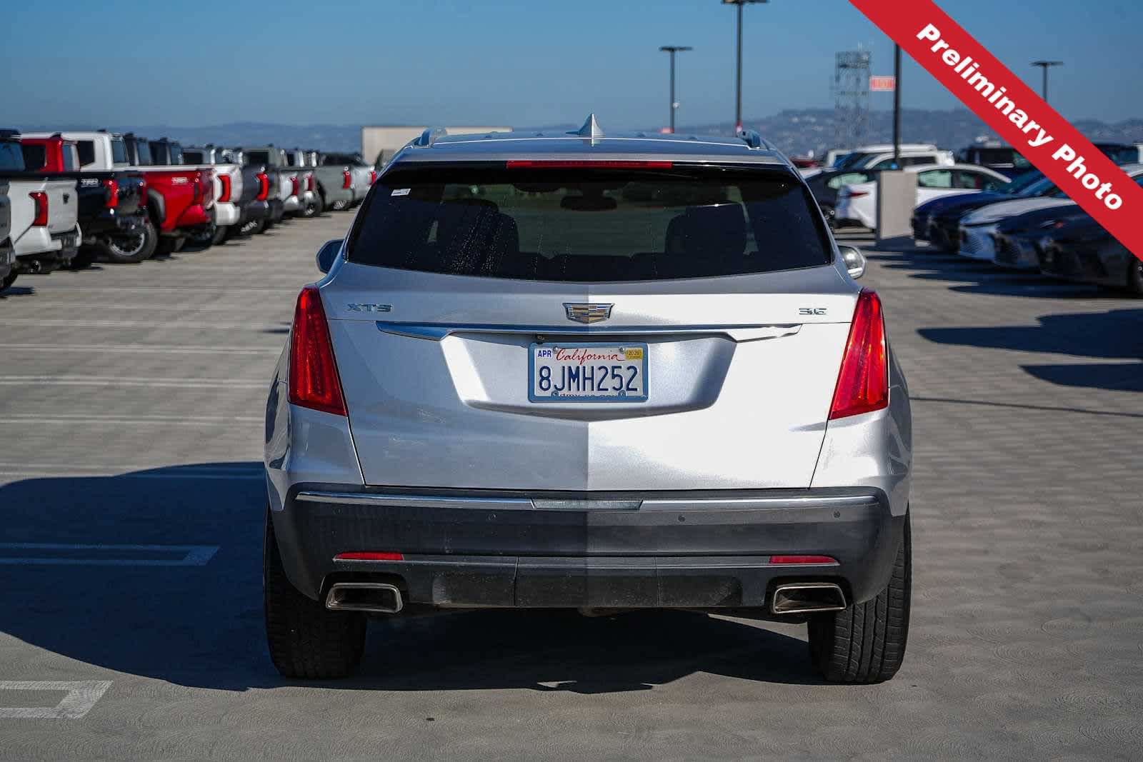 Used 2019 Cadillac XT5 FWD image 7