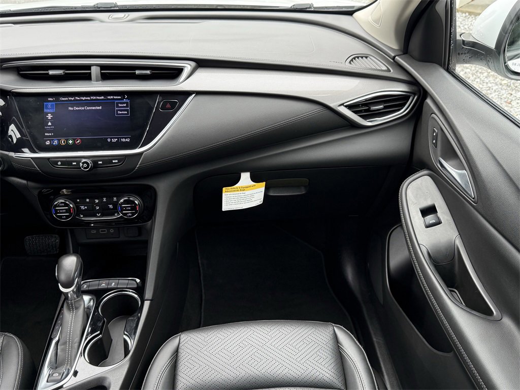 Used 2022 Buick Encore GX Essence w/ Experience Buick Package image 17