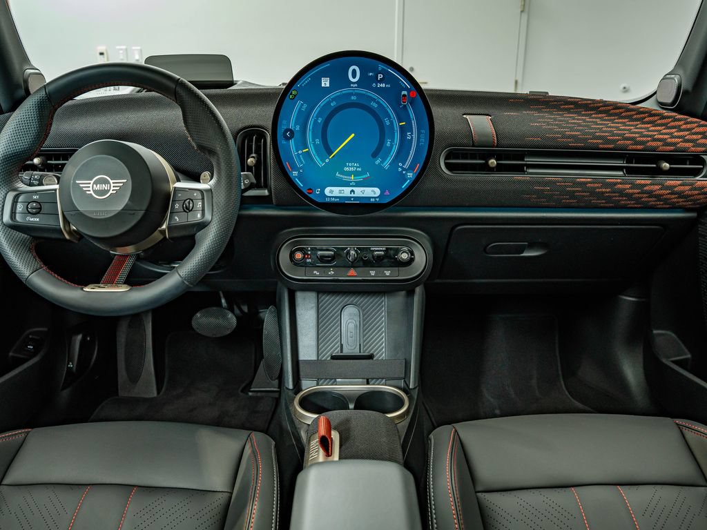 Certified 2025 MINI Cooper S FWD image 30
