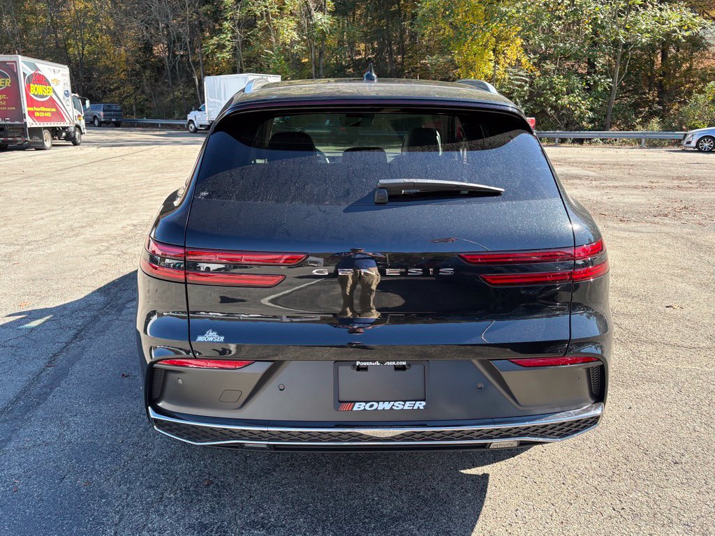 New 2027 Genesis GV70 2.5T Advanced AWD/4WD image 4