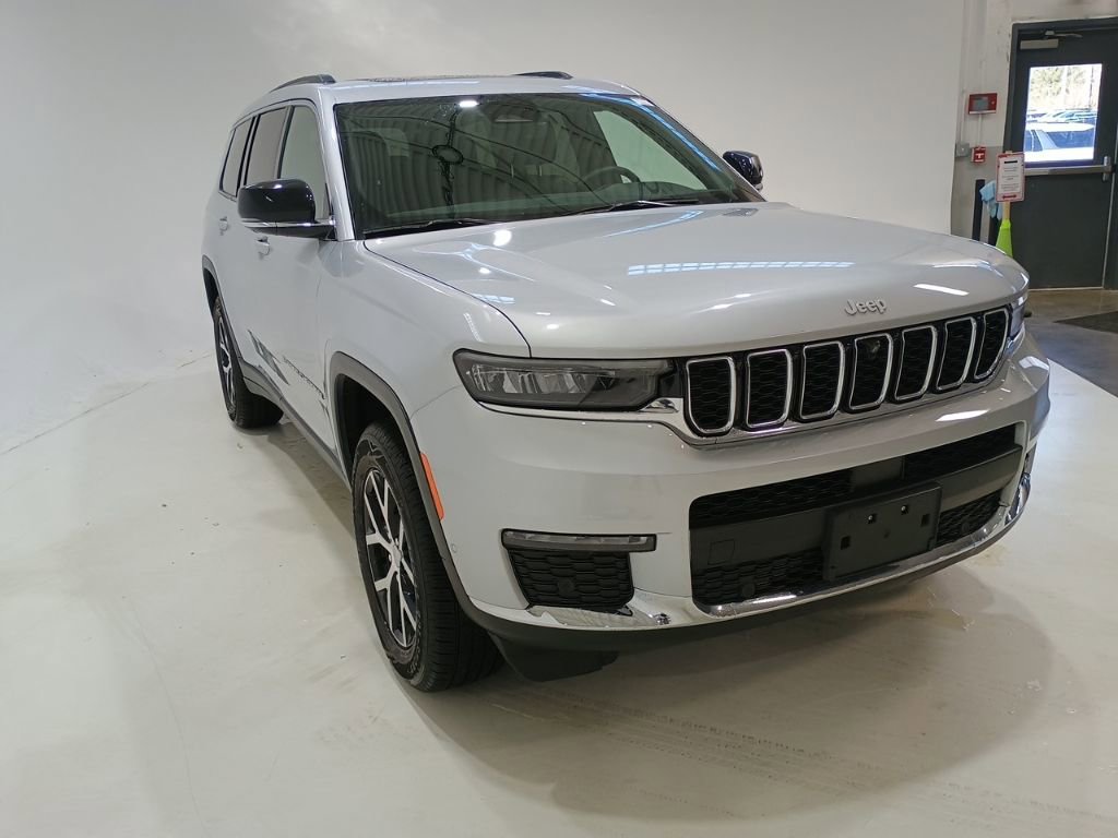 Used 2024 Jeep Grand Cherokee L Limited w/ Luxury Tech Group II AWD/4WD video 1