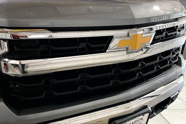 Used 2024 Chevrolet Silverado 1500 LT w/ Work Truck Package AWD/4WD image 11