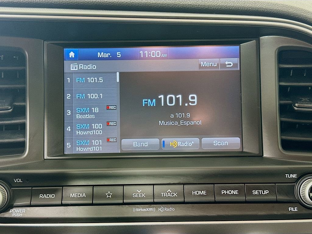 Used 2020 Hyundai Elantra SEL w/ Convenience Package (C2) image 14