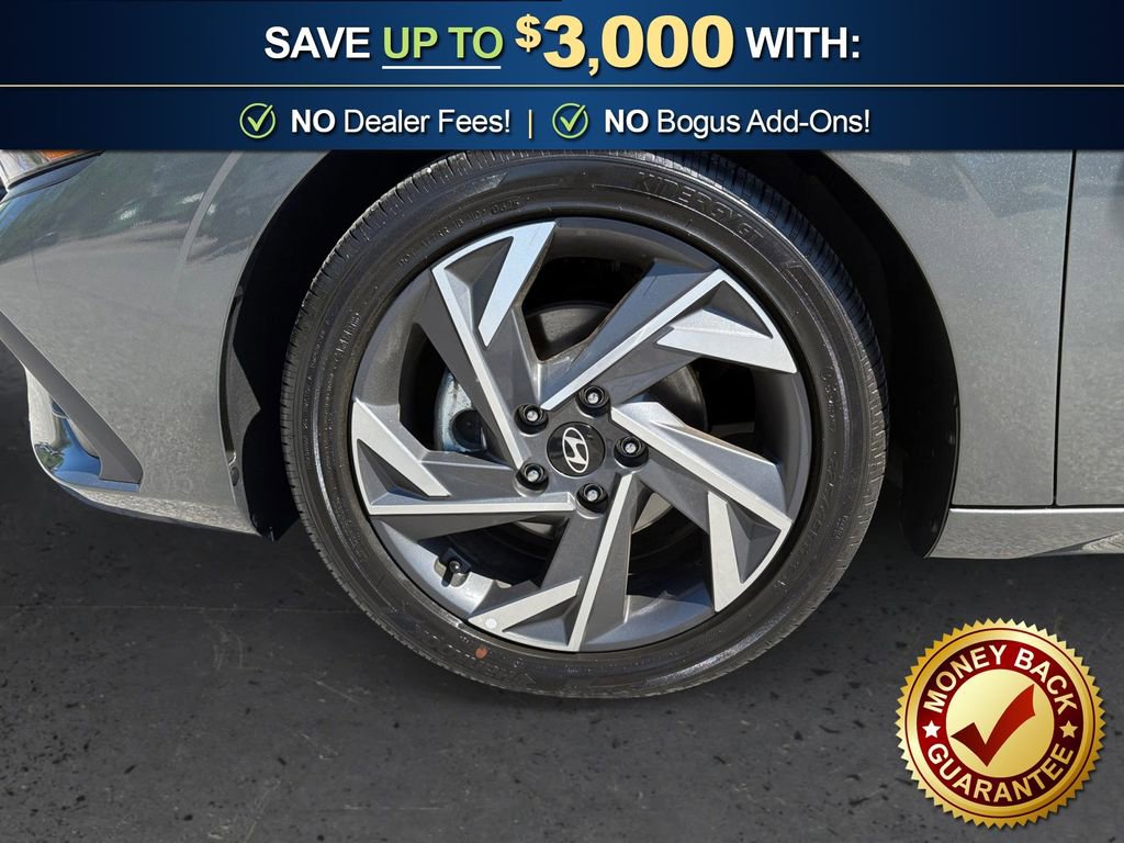 Used 2026 Hyundai Elantra Blue image 13