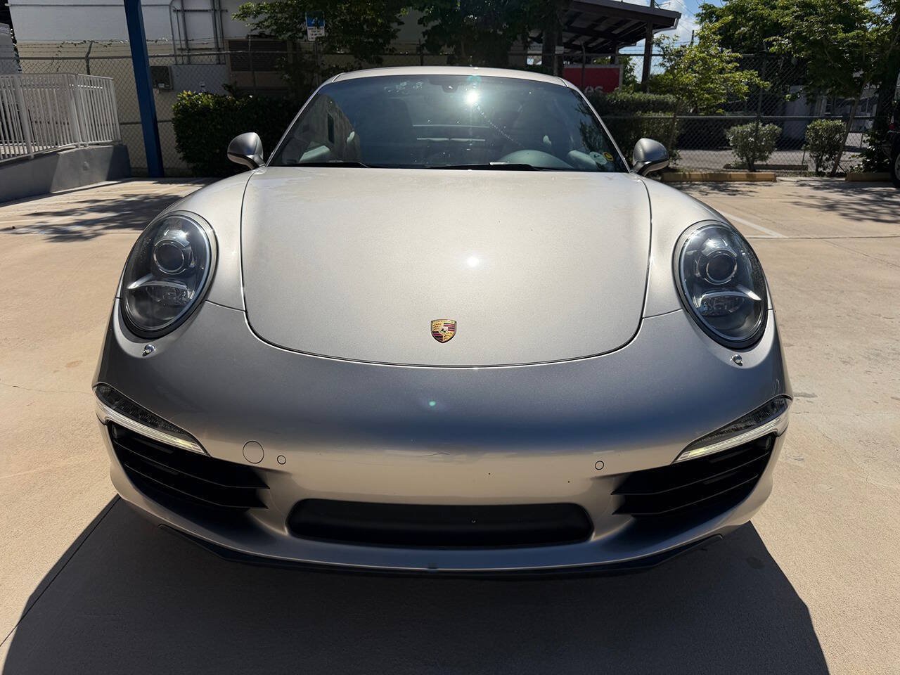 Used 2012 Porsche 911 Carrera RWD image 3