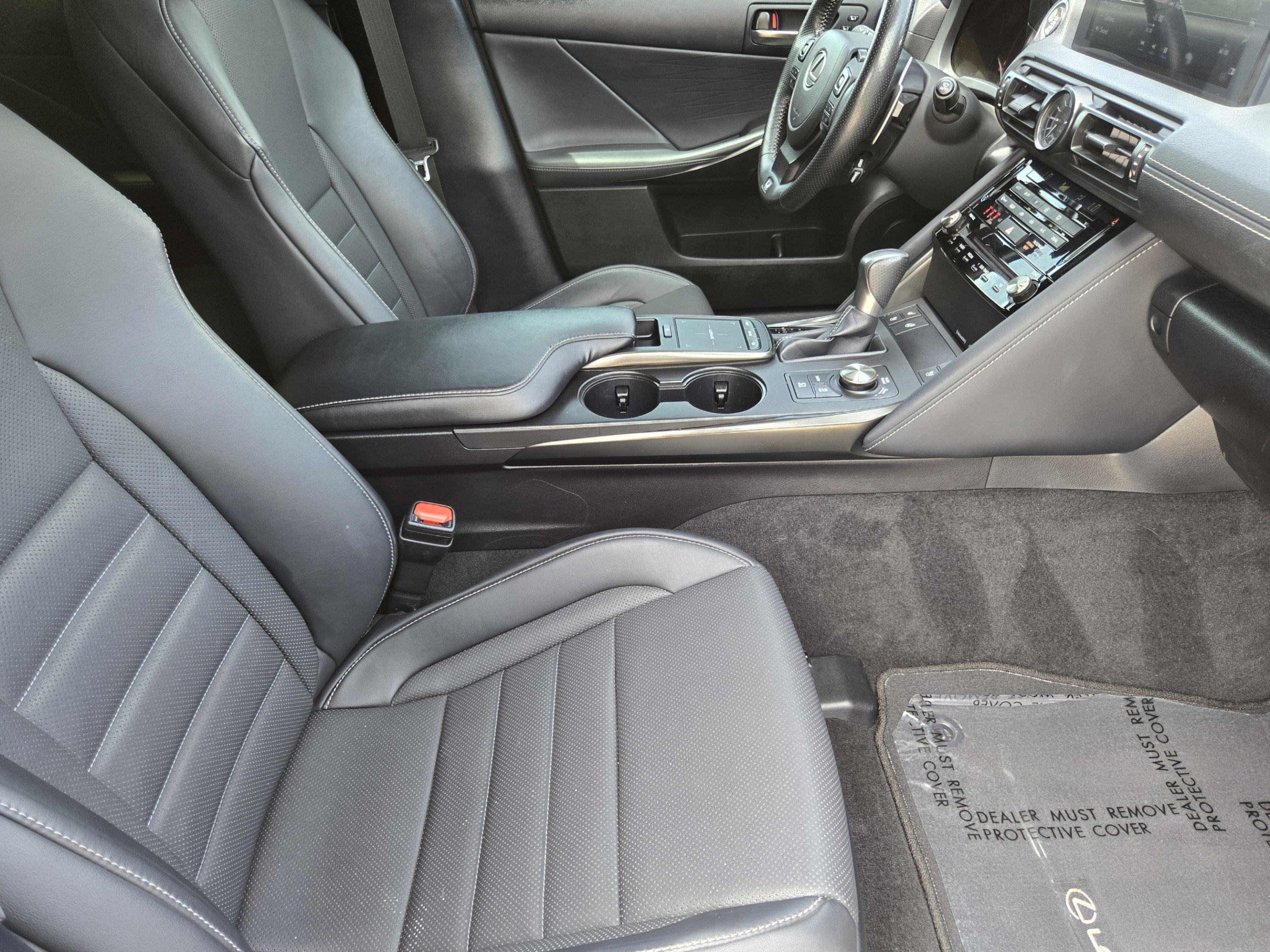 Used 2023 Lexus IS 350 F Sport w/ Navigation Package RWD image 10