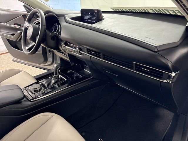 Used 2025 MAZDA CX-30 AWD 2.5 S w/ Preferred Package image 19