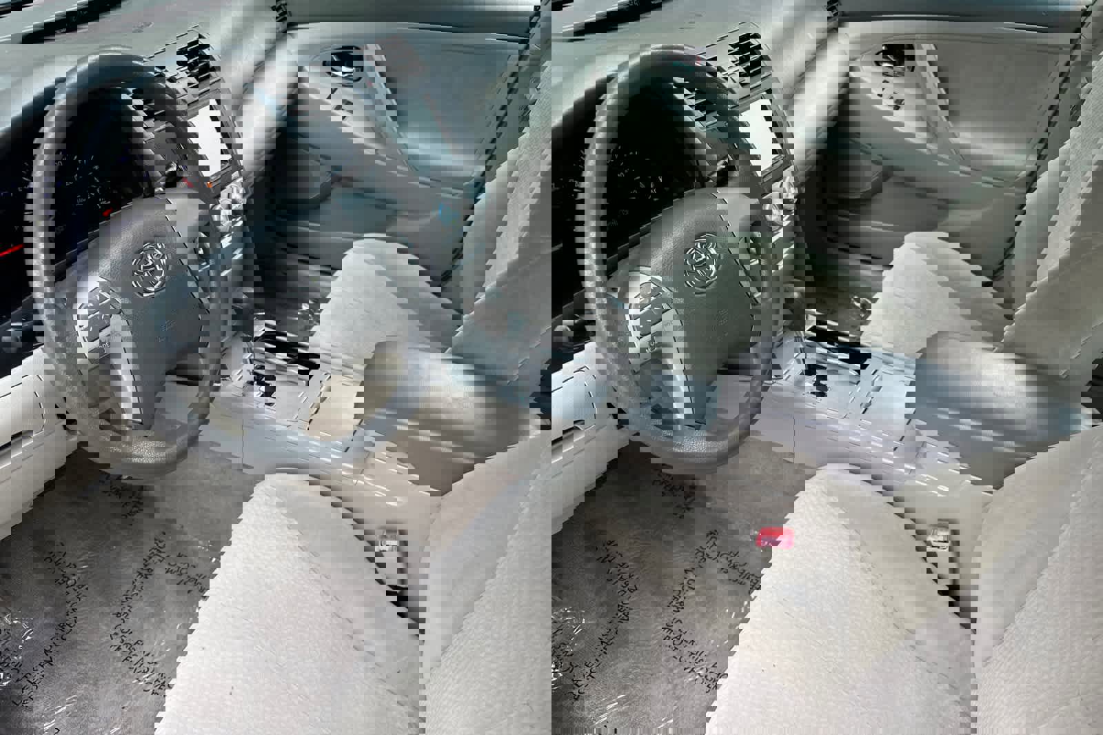 Used 2011 Toyota Camry LE image 11