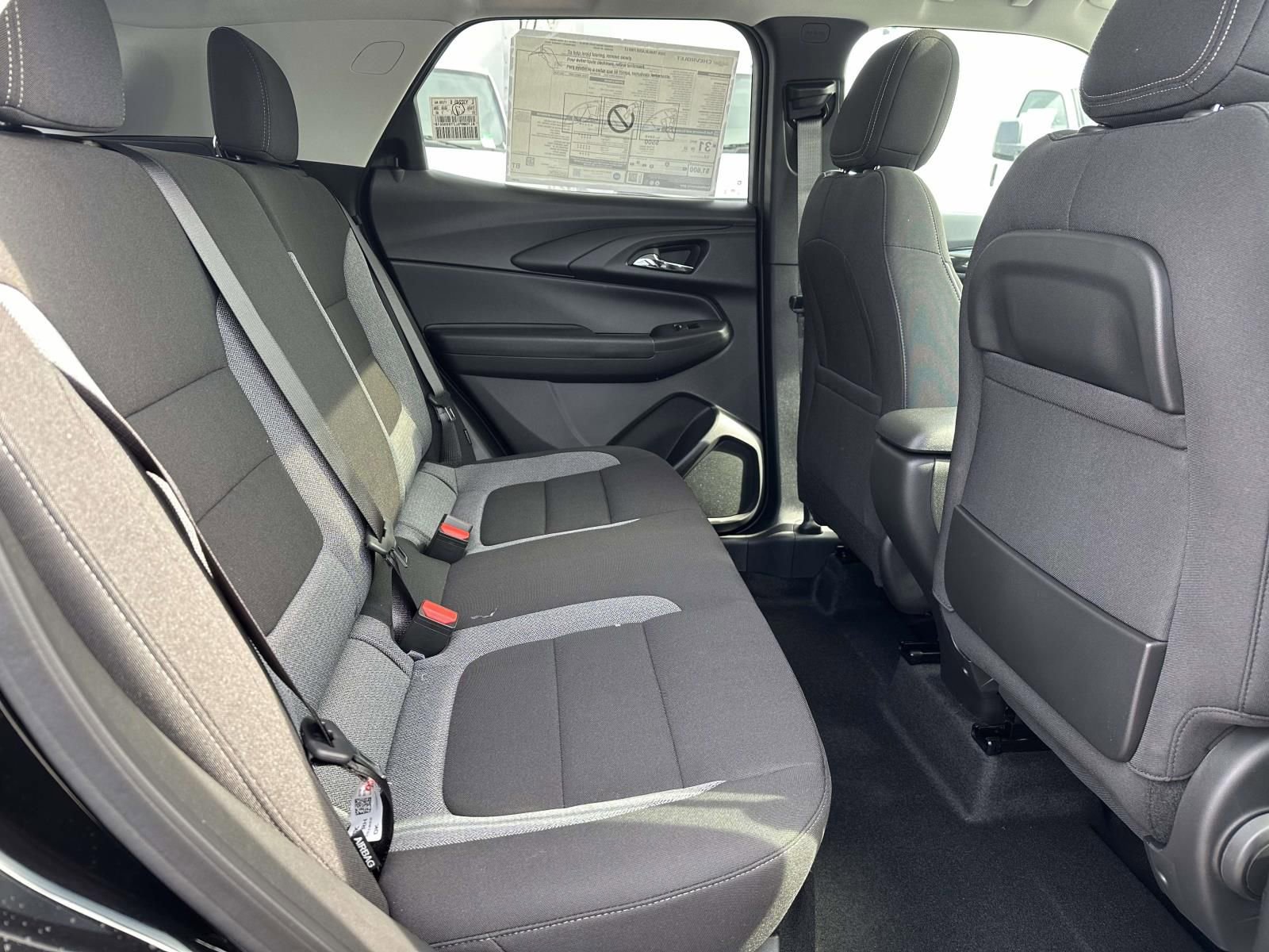 New 2026 Chevrolet TrailBlazer LT w/ LT Cold Weather Package FWD image 24