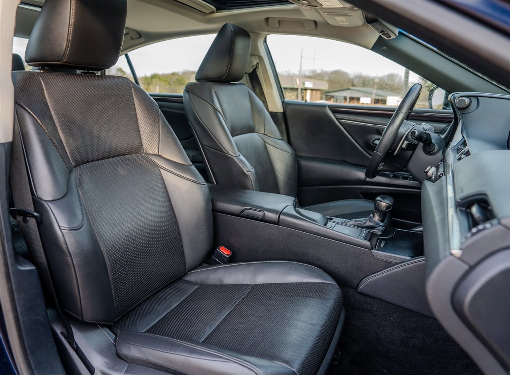 Used 2021 Lexus ES 350 Premium image 31