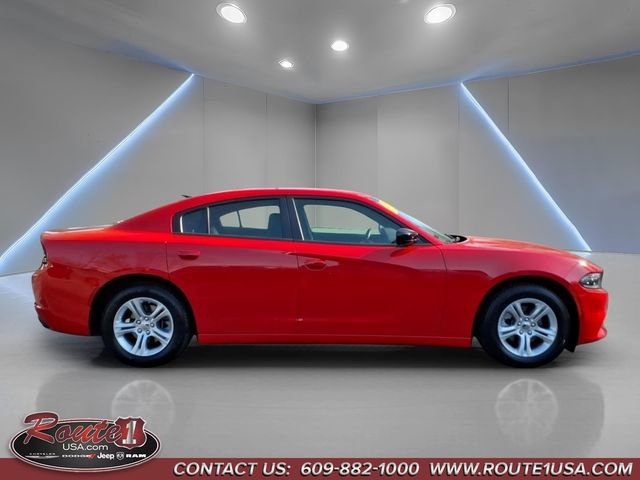 Used 2023 Dodge Charger SXT RWD image 2