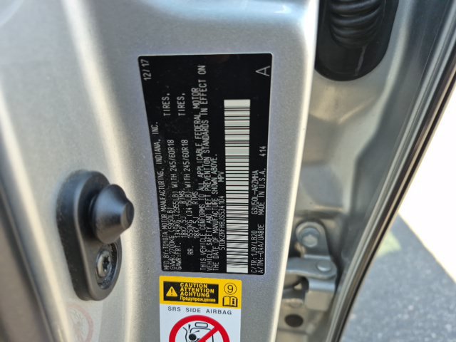 Used 2018 Toyota Highlander XLE w/ Protection Package #3 FWD image 9