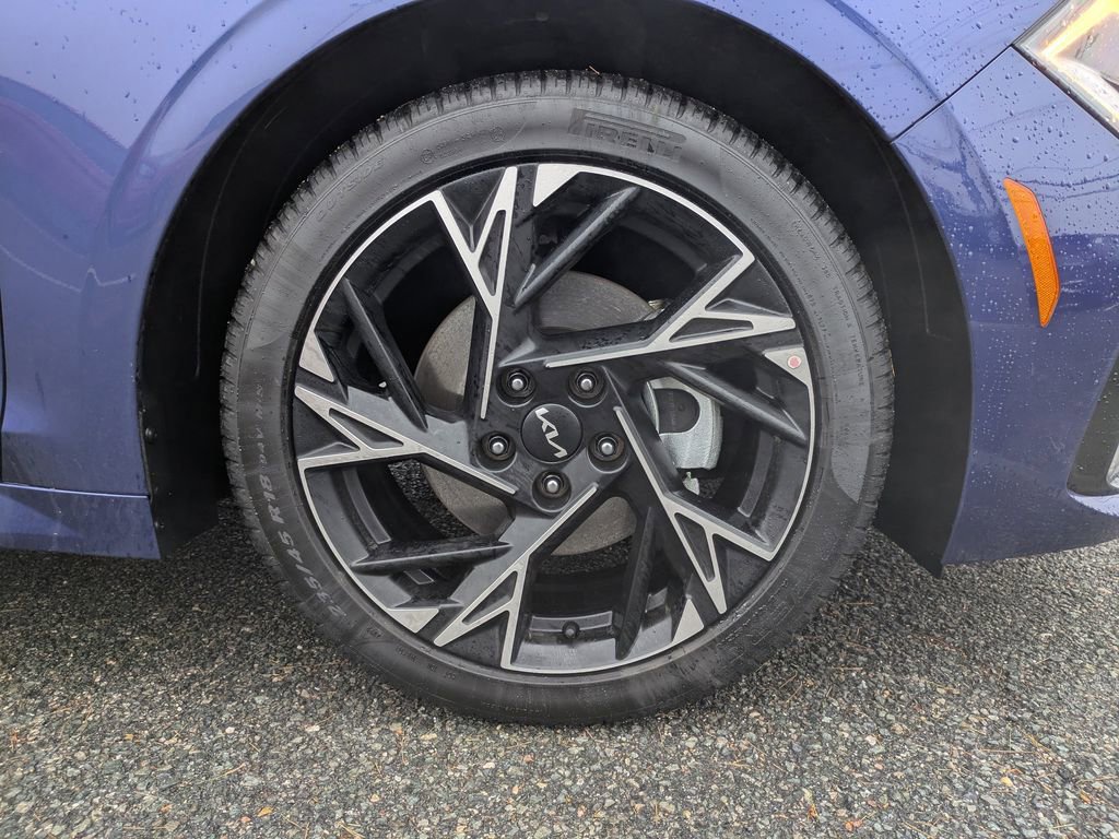 Used 2025 Kia K5 GT-Line image 11