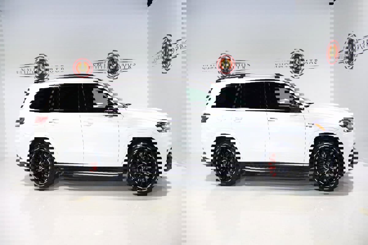 Used 2021 Mercedes-Benz GLS 63 AMG 4MATIC+ SUV image 5