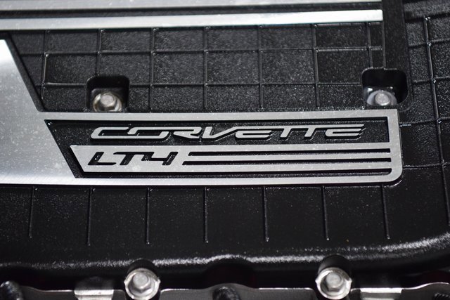 Used 2015 Chevrolet Corvette Z06 w/ 3LZ Preferred Equipment Group image 28