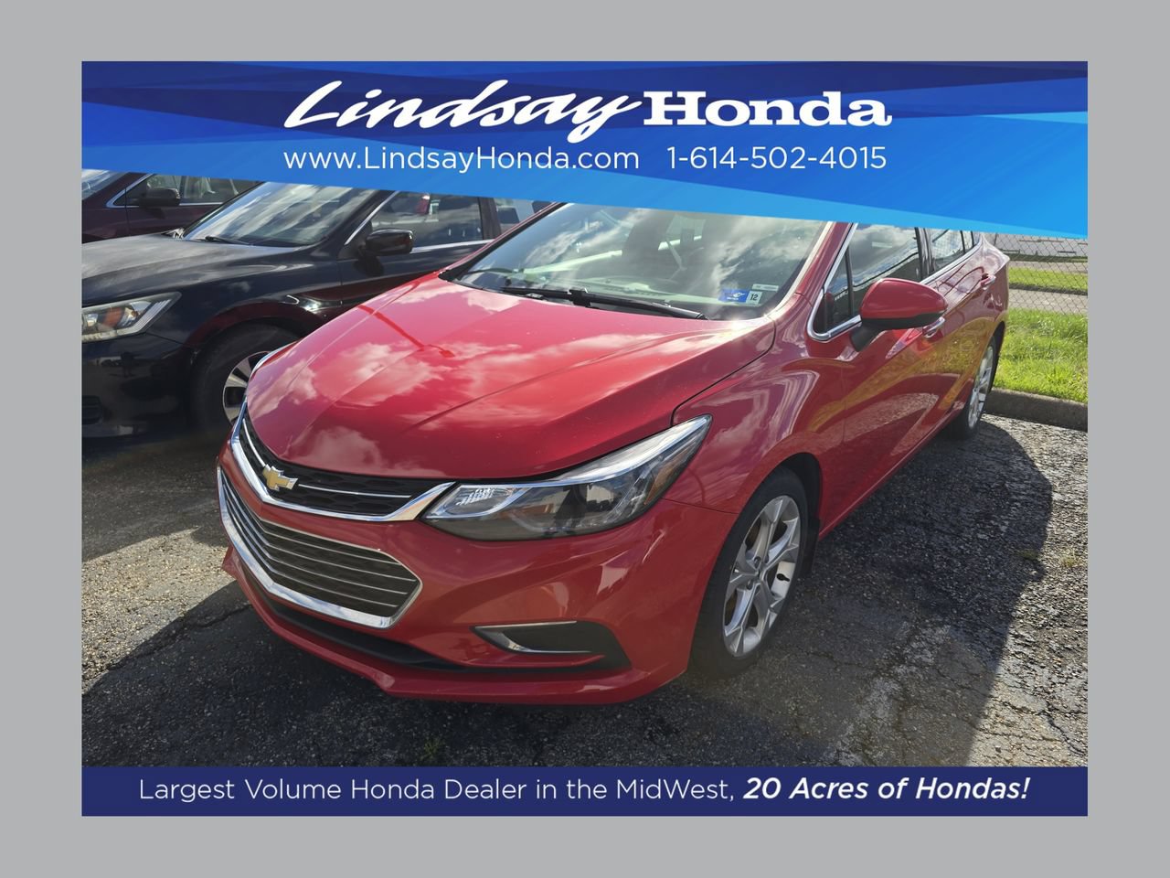 Used 2018 Chevrolet Cruze Premier FWD image 1