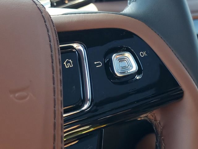 New 2026 Lincoln Aviator Reserve AWD/4WD image 16