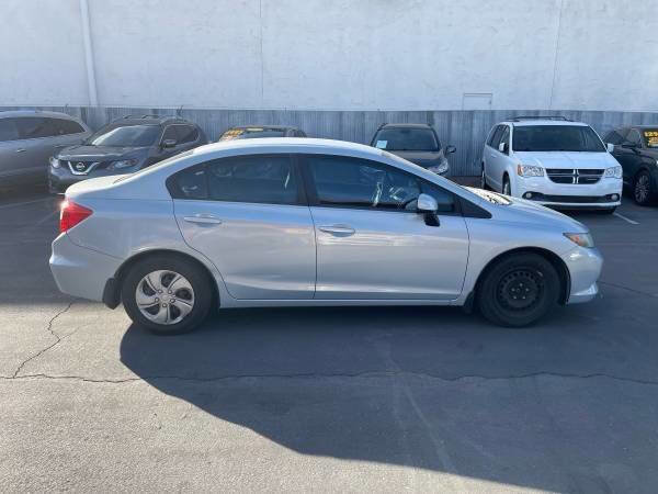 Used 2012 Honda Civic LX image 2