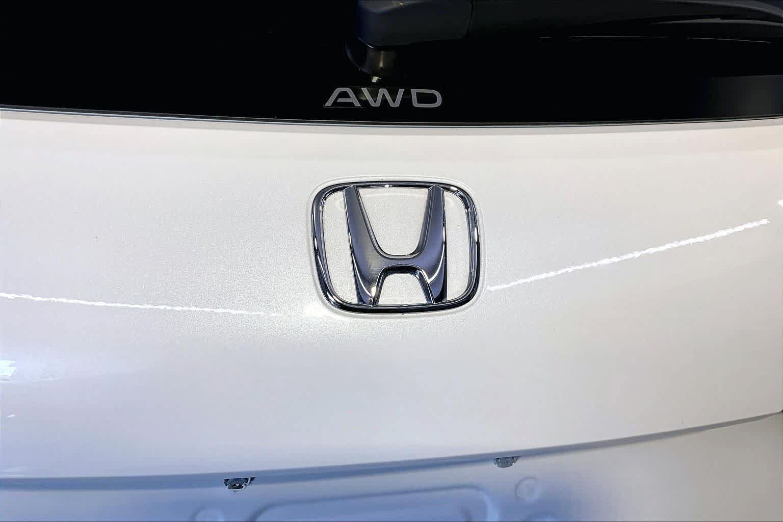 Used 2025 Honda HR-V Sport image 33