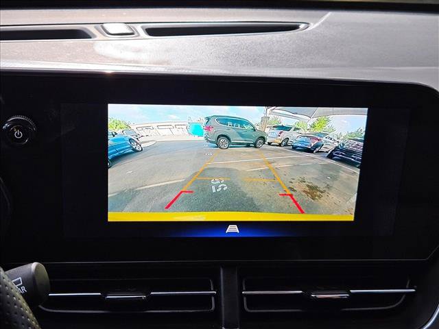 Used 2024 Chevrolet Trax RS w/ Driver Confidence Package FWD image 12