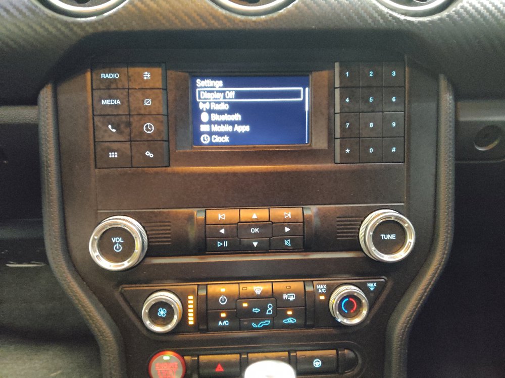 Used 2019 Ford Mustang Coupe RWD image 25