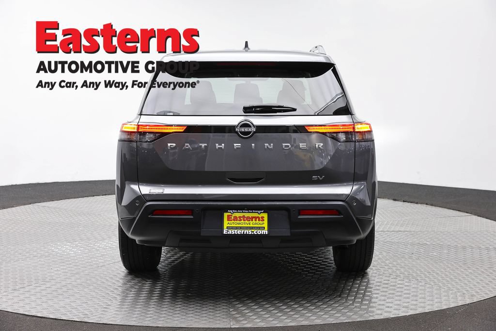 Used 2022 Nissan Pathfinder SV FWD image 6
