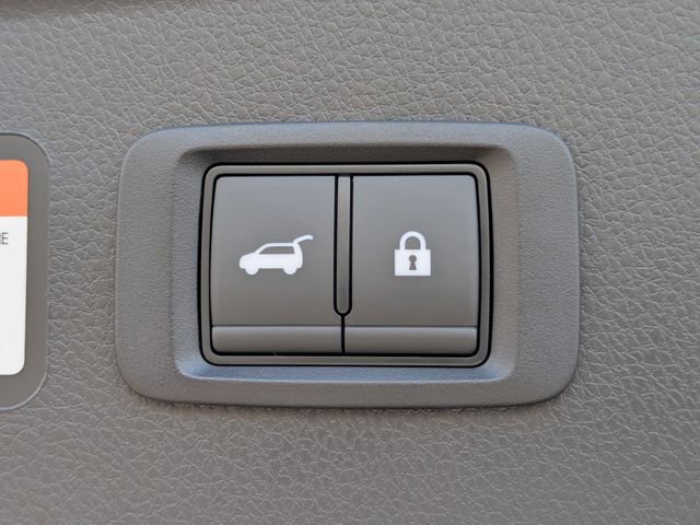 New 2026 Mitsubishi Eclipse Cross SEL AWD/4WD image 13