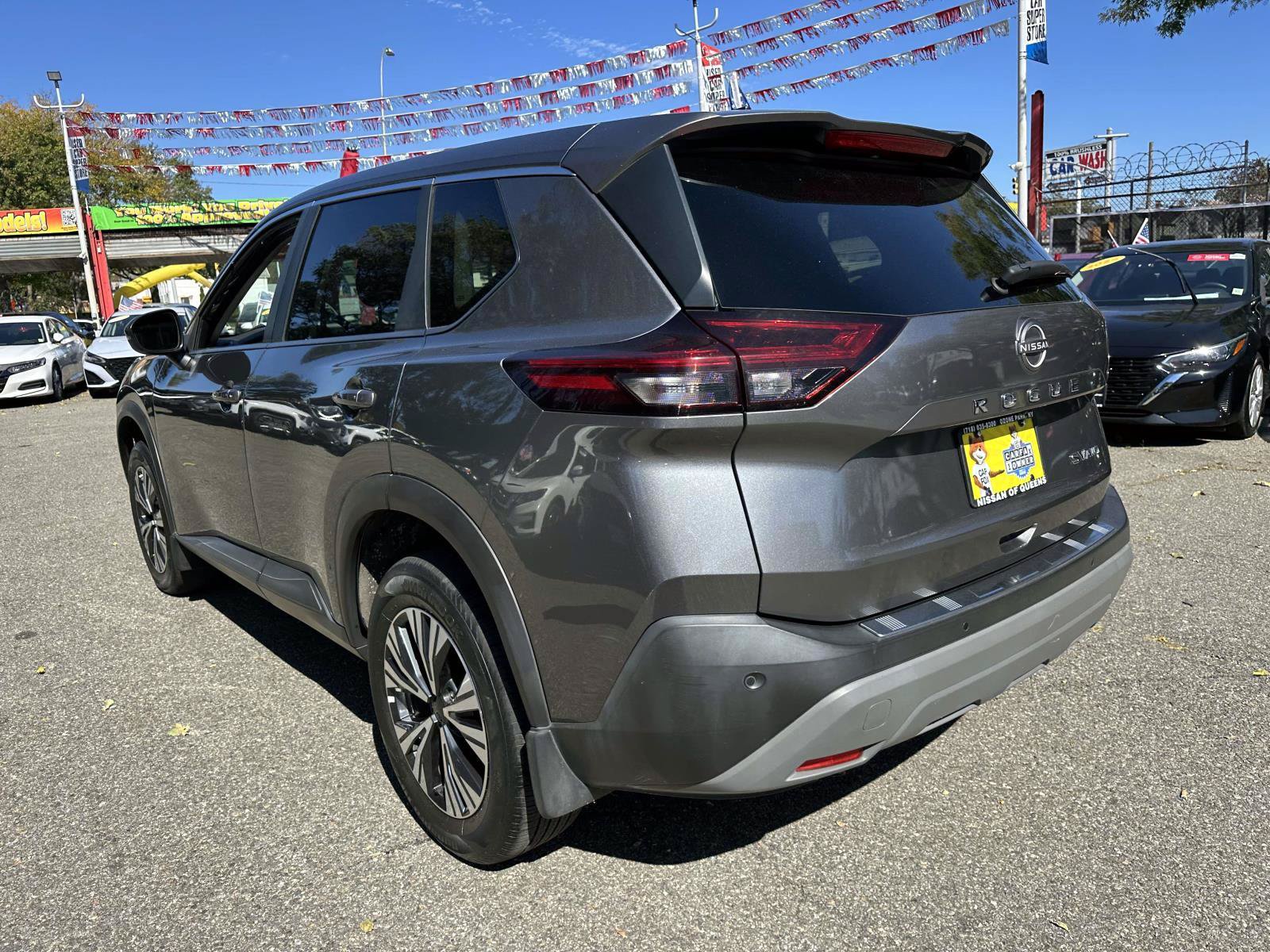 Certified 2022 Nissan Rogue SV AWD/4WD image 5