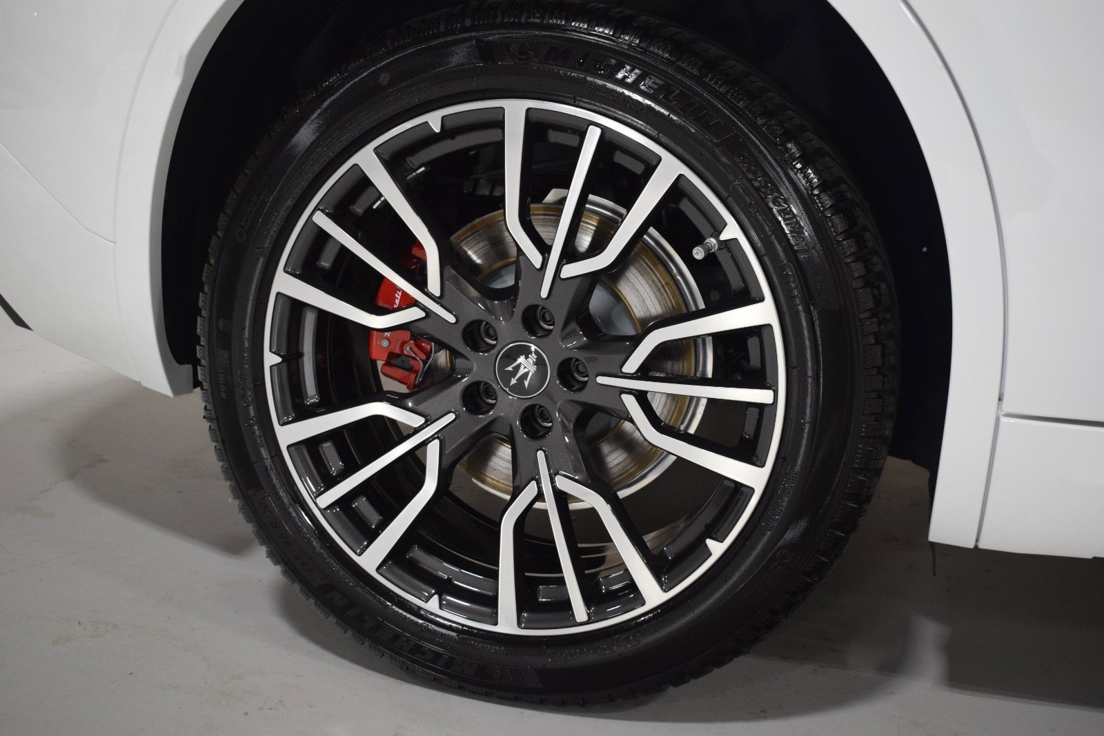 New 2024 Maserati Grecale GT image 15