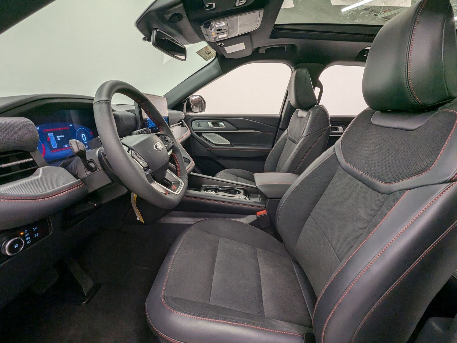 New 2026 Ford Explorer ST image 4