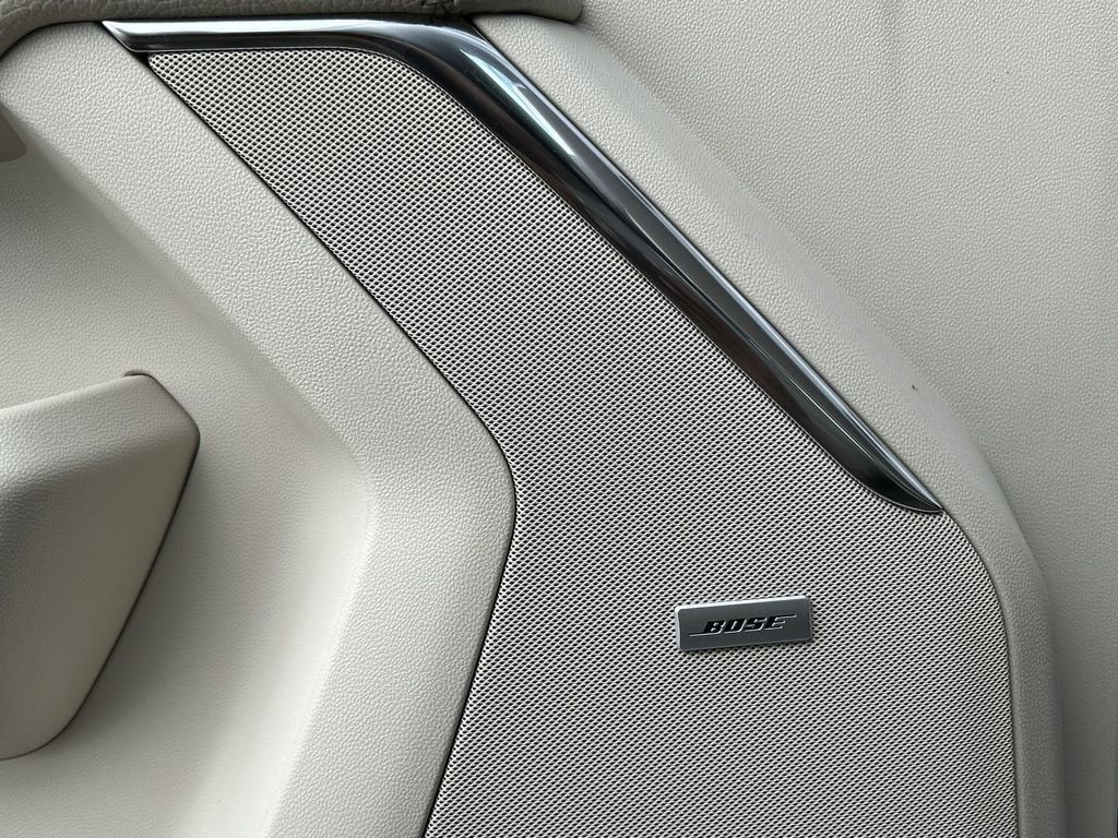 New 2026 GMC Yukon XL Denali w/ Sun & Power Step Package image 25