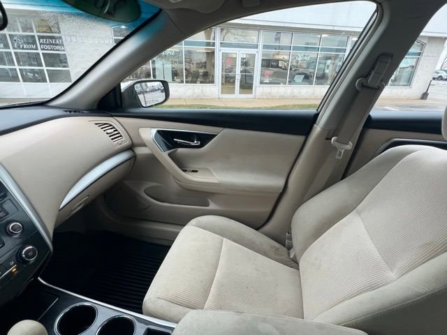 Used 2013 Nissan Altima 2.5 S FWD image 17