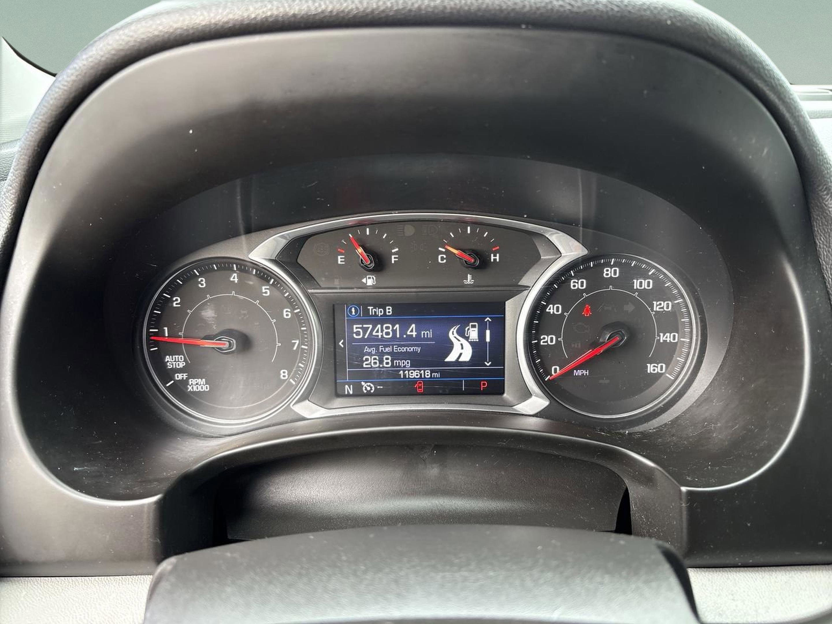 Used 2022 GMC Terrain SLE w/ Driver Convenience Package image 11