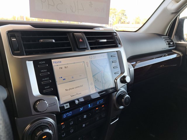 Used 2023 Toyota 4Runner Limited image 10