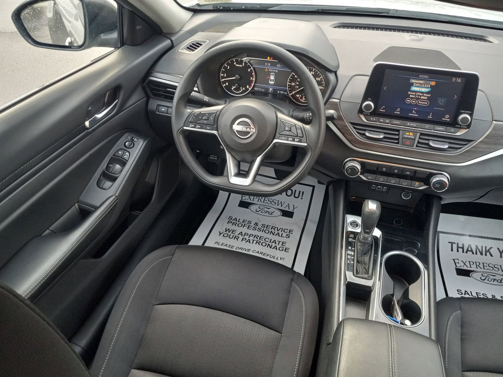 Used 2024 Nissan Altima 2.5 SV image 14