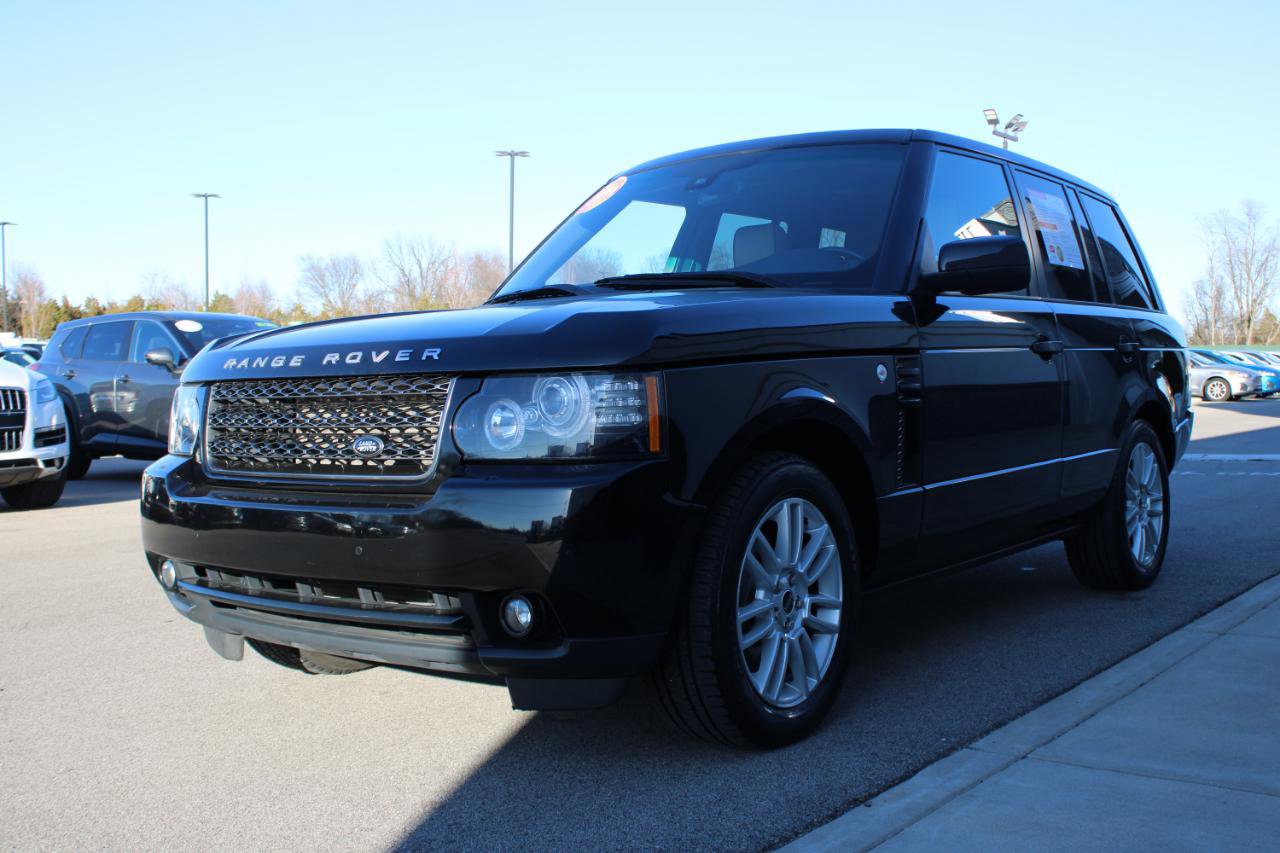 Used 2012 Land Rover Range Rover HSE image 3