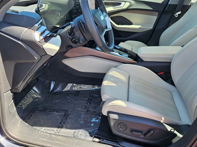 Used 2025 Audi A5 2.0T Premium Plus w/ Premium Plus image 17