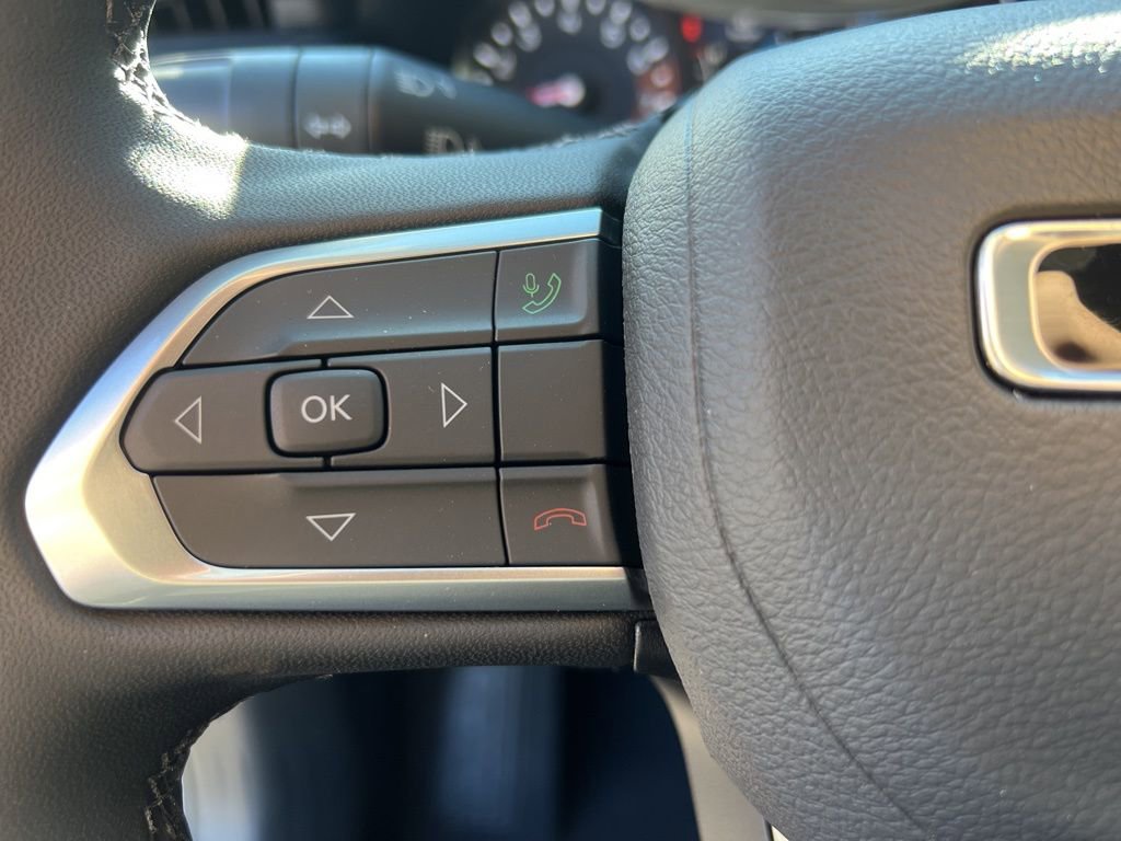 New 2026 Jeep Compass Latitude AWD/4WD image 13