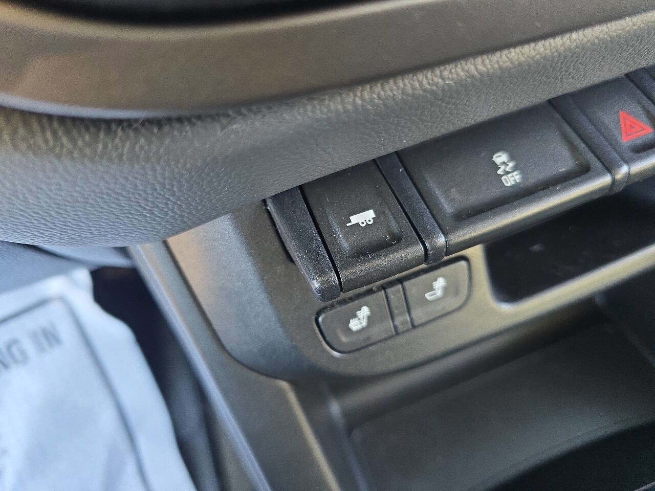 Used 2015 Chevrolet Colorado Z71 image 25