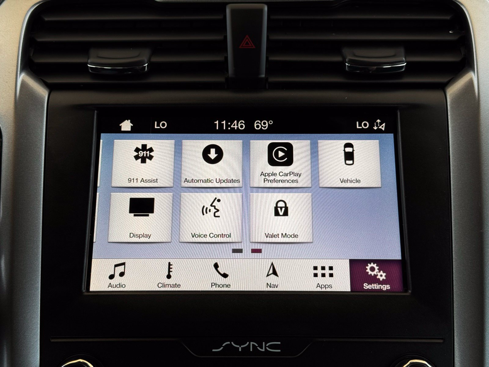 Used 2019 Ford Fusion SE FWD image 37