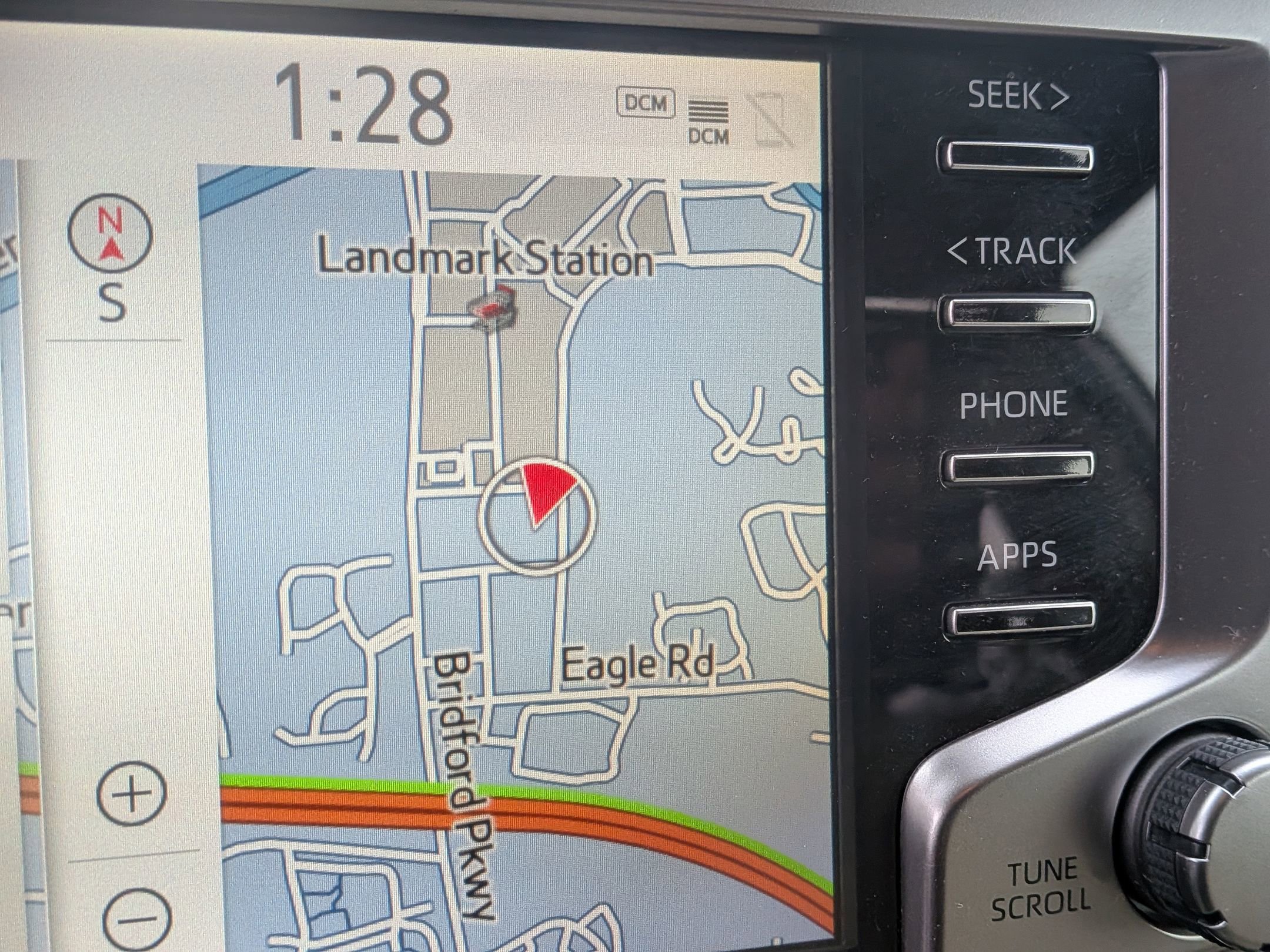 Used 2020 Toyota 4Runner SR5 Premium w/ Moonroof Package AWD/4WD image 28