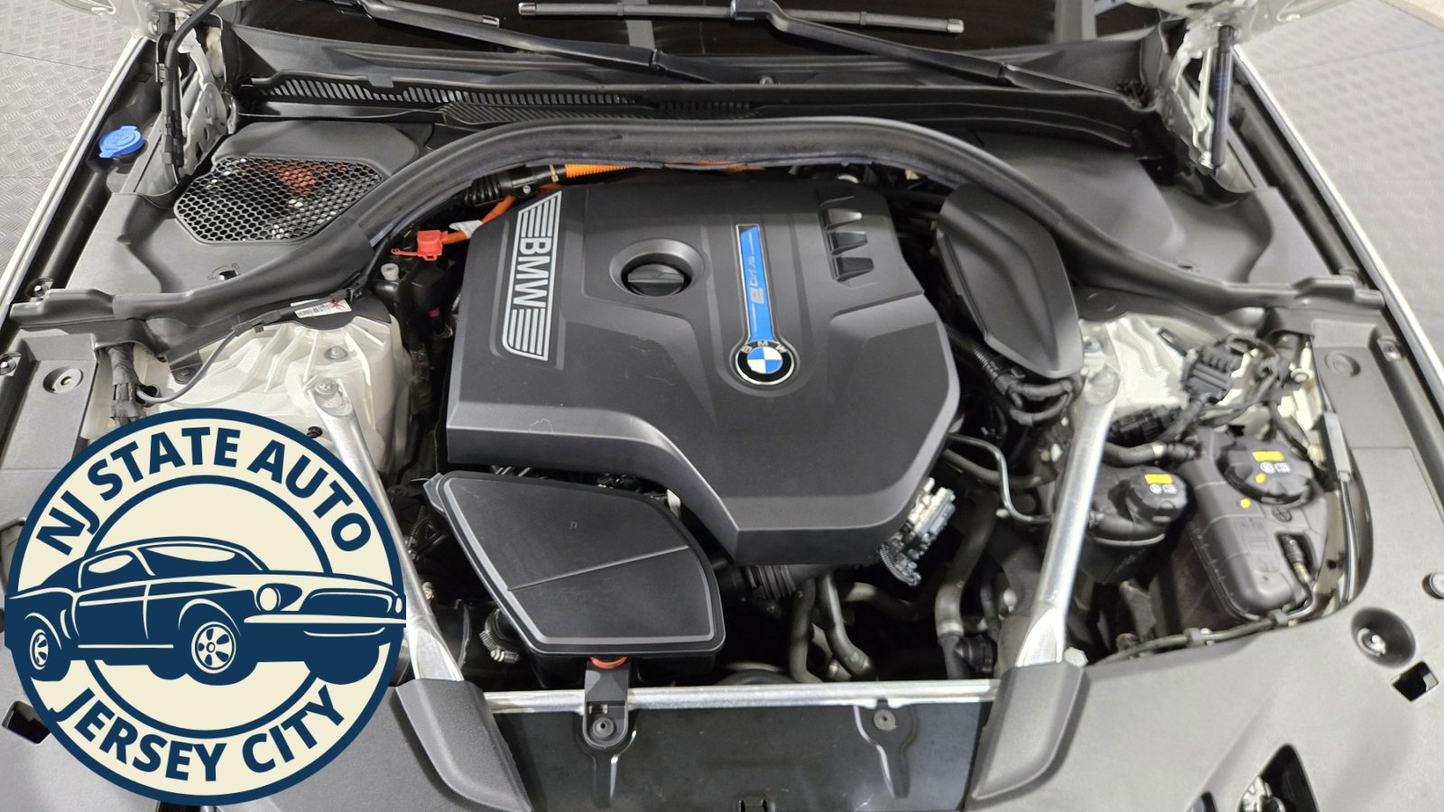 Used 2018 BMW 530e xDrive image 37
