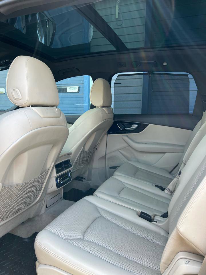 Used 2017 Audi Q7 3.0T Premium Plus image 7