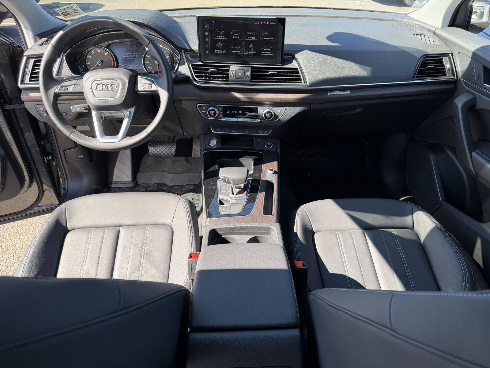 Certified 2023 Audi Q5 2.0T Premium w/ Convenience Package AWD/4WD image 16