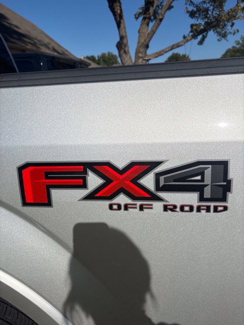 Used 2017 Ford F150 XLT w/ Equipment Group 302A Luxury AWD/4WD image 25