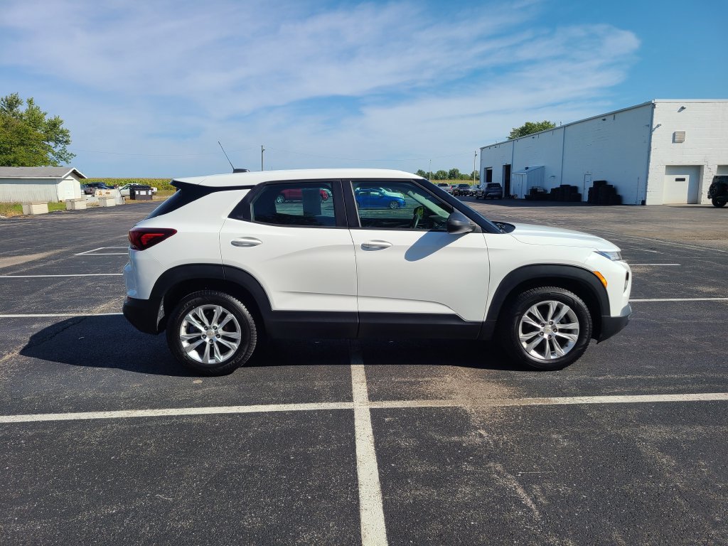 Used 2022 Chevrolet TrailBlazer LS FWD image 8