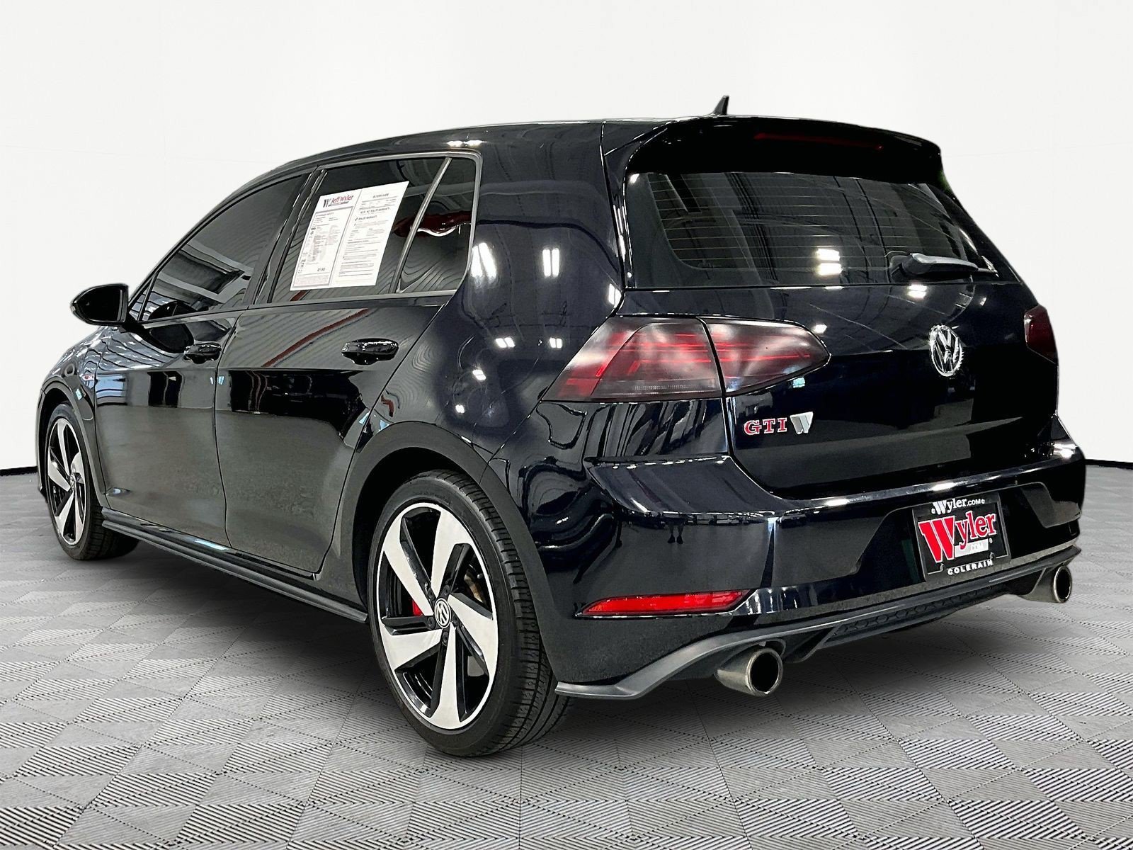 Used 2019 Volkswagen GTI S FWD image 4