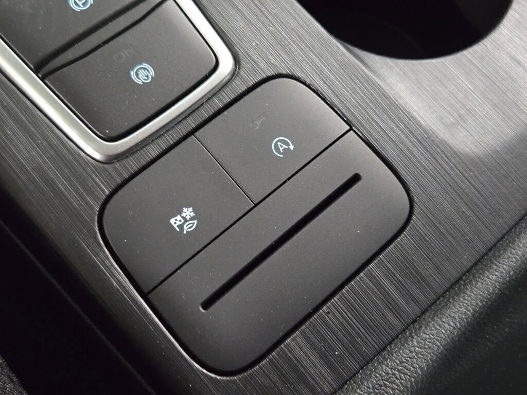 New 2025 Ford Escape Active w/ Cold Weather Package image 33