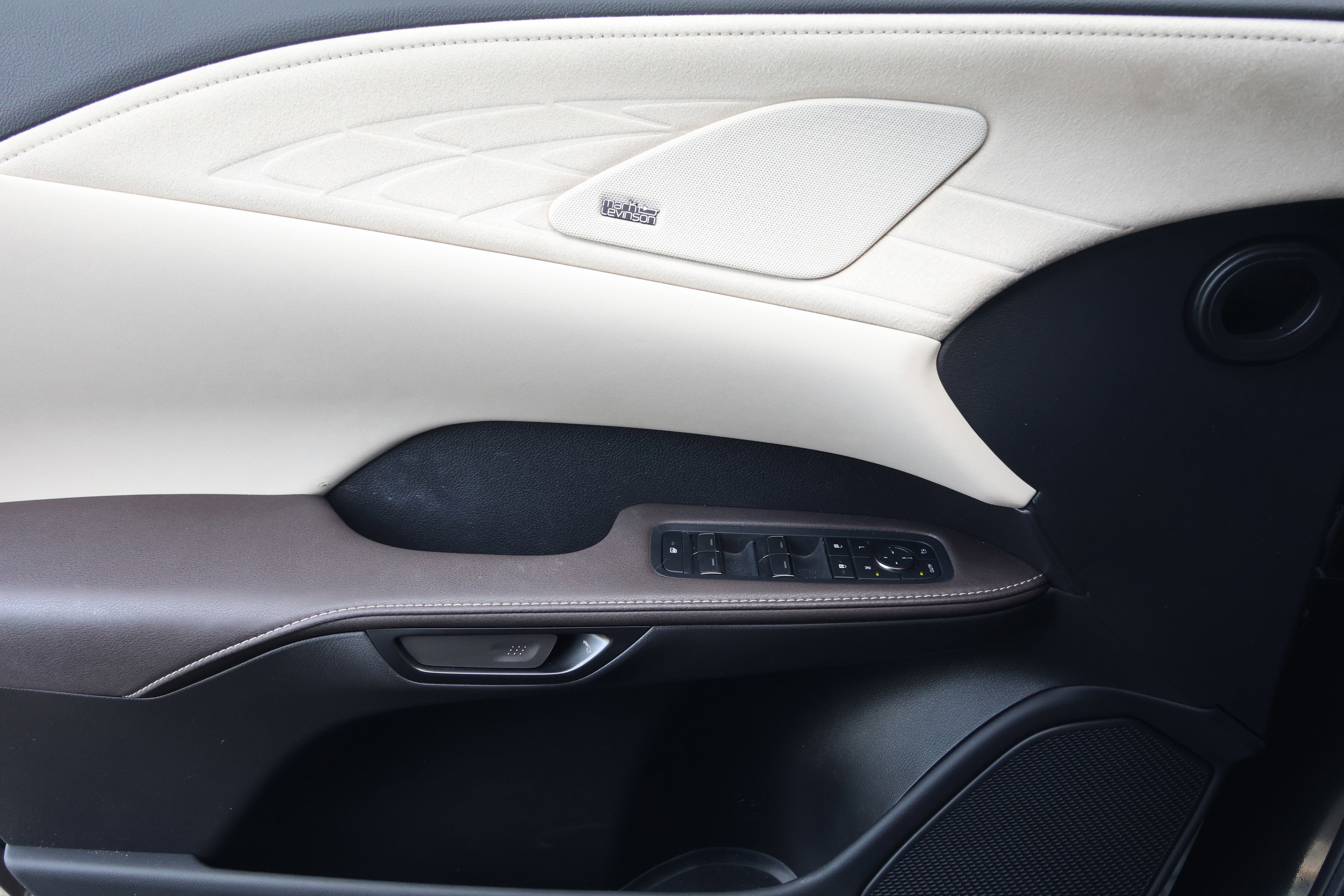 Certified 2023 Lexus RX 350 FWD w/ Cold Area Package image 12